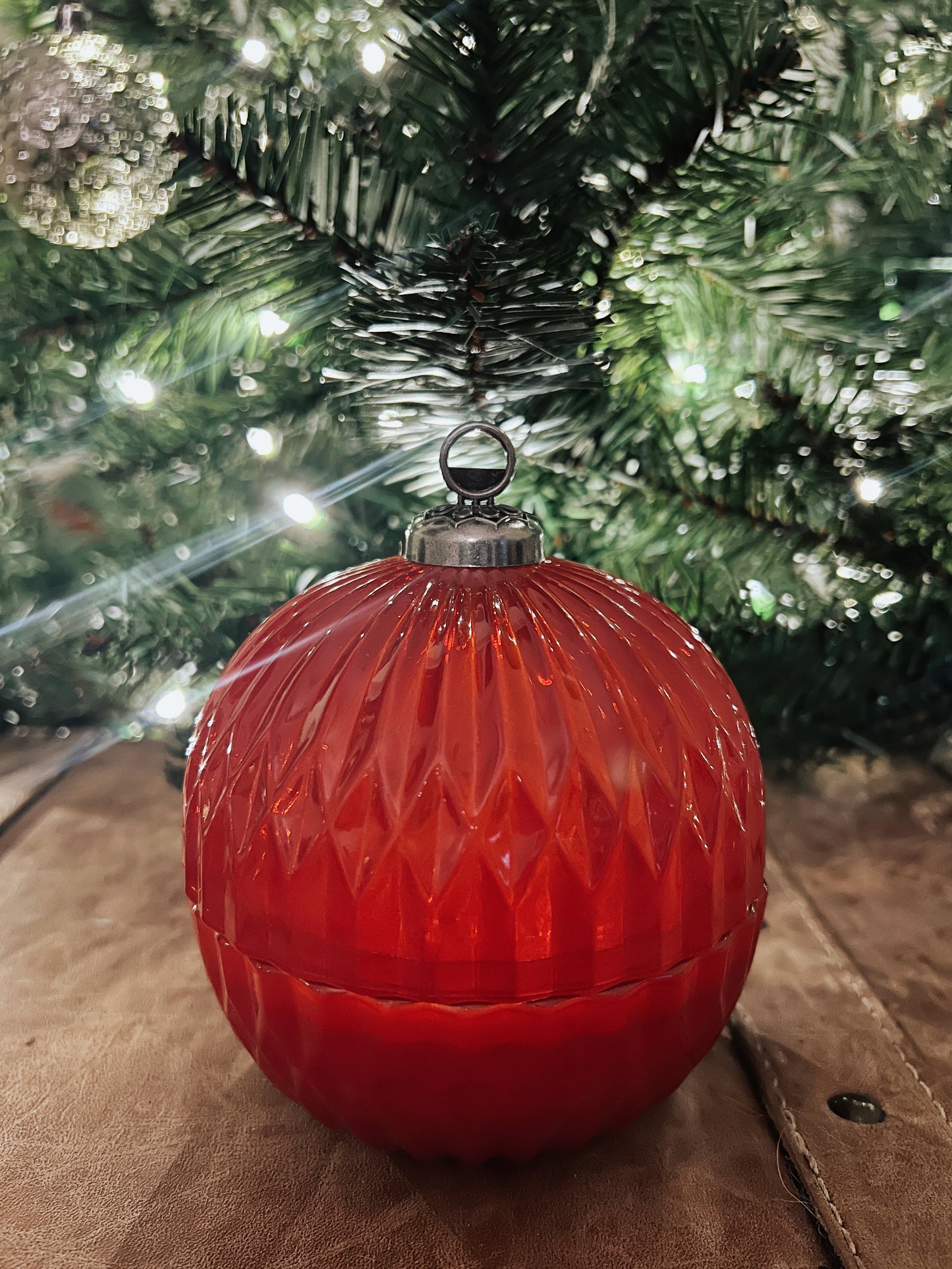 East Coast Christmas Glass Ornament Candle